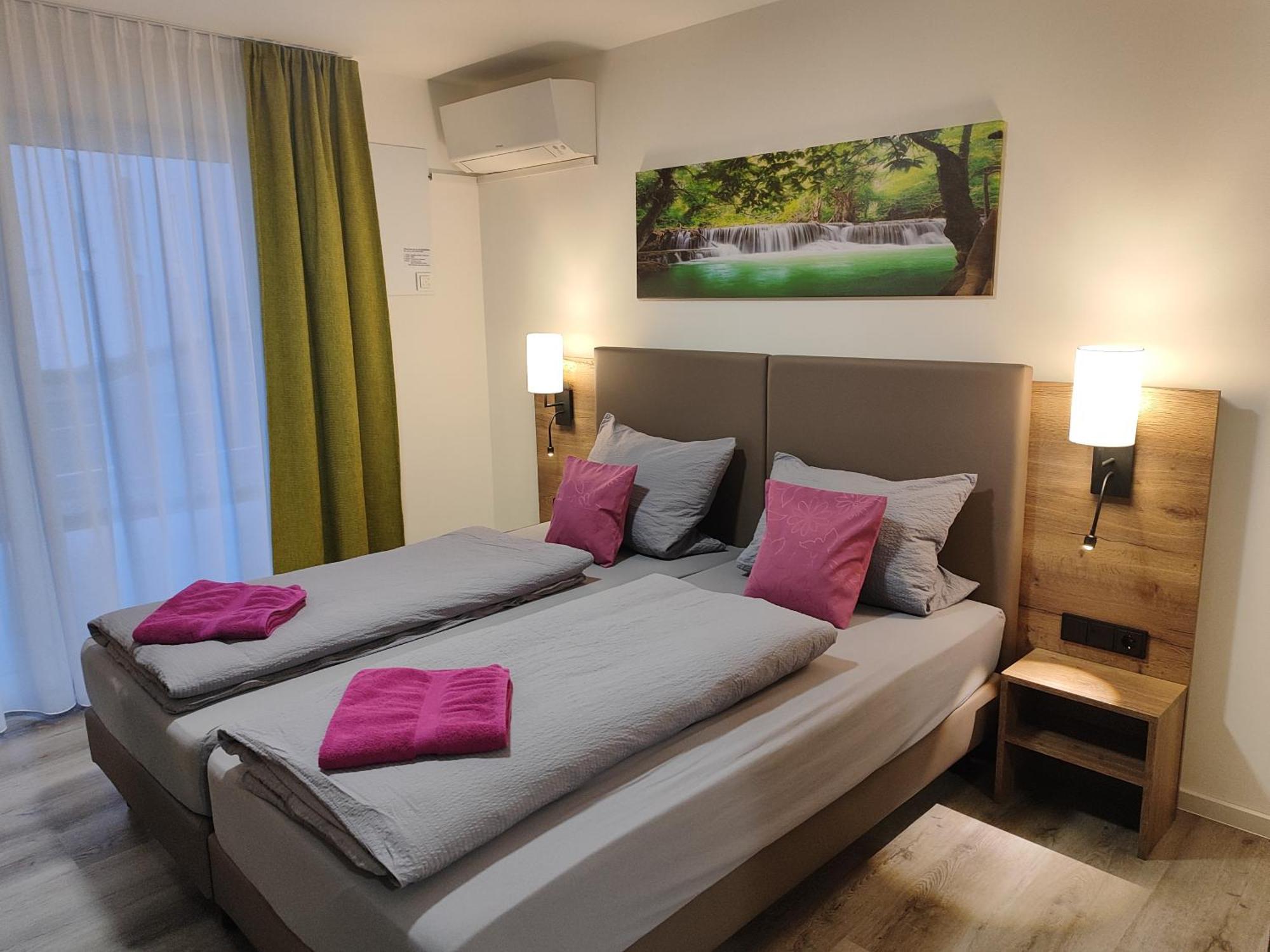 Hotel Gaestehaus Stock Zimmer Teekaennle Friedrichshafen Esterno foto